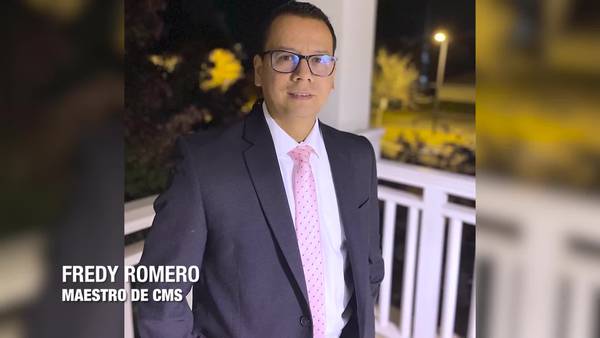 Celebrando la Herencia Hispana: Maestro De CMS Fredy Romero