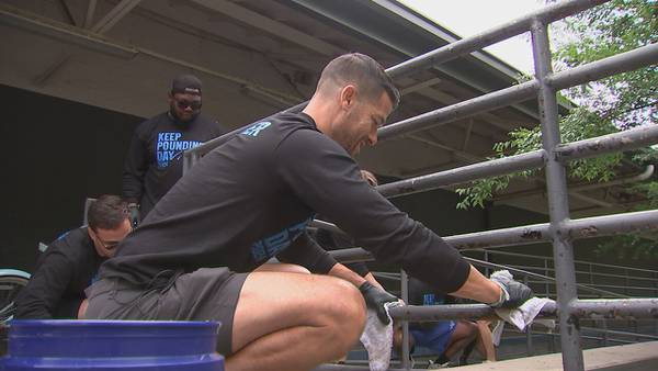 PHOTOS: Panthers give back on Keep Pounding Day