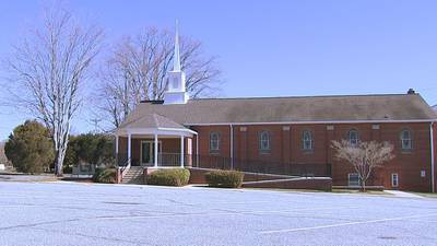 Teen threatens to ‘shoot up’ Statesville church after attempted robbery