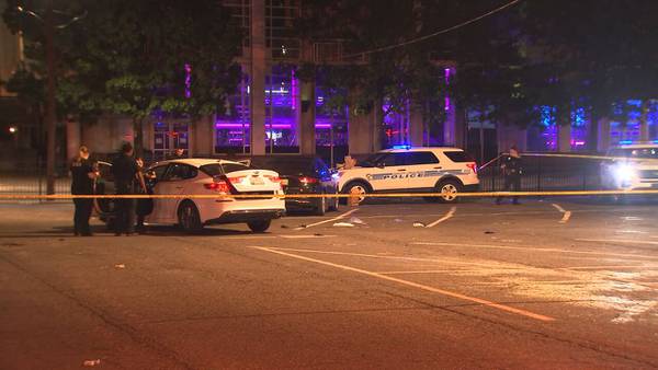 CMPD: 1 hurt, suspect in custody in early morning Uptown shooting