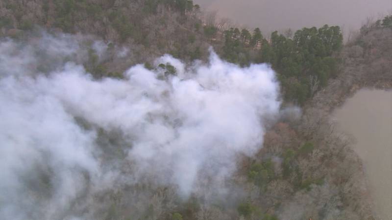 Controlled burn in northwest Charlotte sends smoke into the air on Thursday