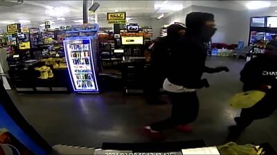 Witnesses say armed teens robbed Dollar General Market in Cleveland County