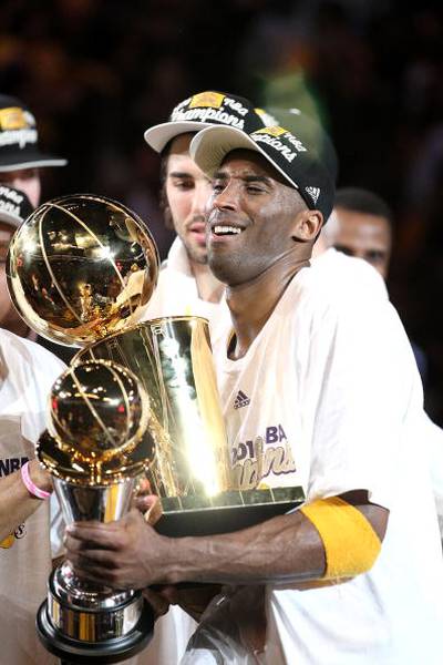 Kobe Bryant Tweets Picture of Self in Hornets Hat in Honor of Charlotte  Name Change (Photo) 