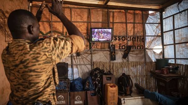 Burkina Faso suspends BBC and Voice of America after they covered a report on mass killings