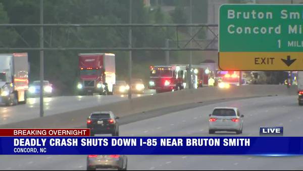 1 dead, 2 seriously hurt in crash involving tractor trailer on I-85, officials say