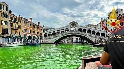 Officials investigating after Venice’s Grand Canal turns flourescent green