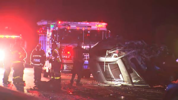 Person killed in crash on I-485 in Matthews, troopers say