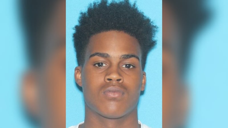 18-year-old connected to shootings in Hickory turns himself, police say