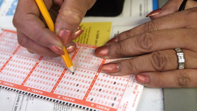 Woman buys winning $248K lottery ticket from local supermarket