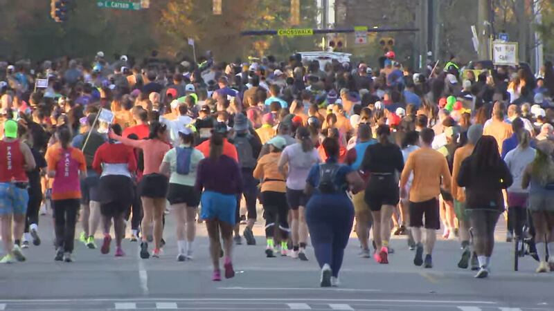 Runners take part in Charlotte Marathon on Nov. 15, 2025