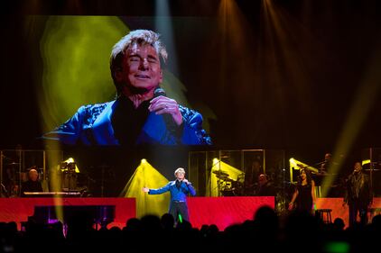 Legendary entertainer Barry Manilow performs in Charlotte. Jan. 21, 2023.