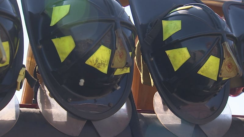 3 residents sent to hospital after Salisbury apartment fire