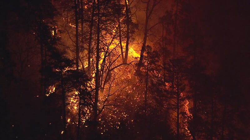 Wildfire in Crowders Mountain on Dec. 8, 2024