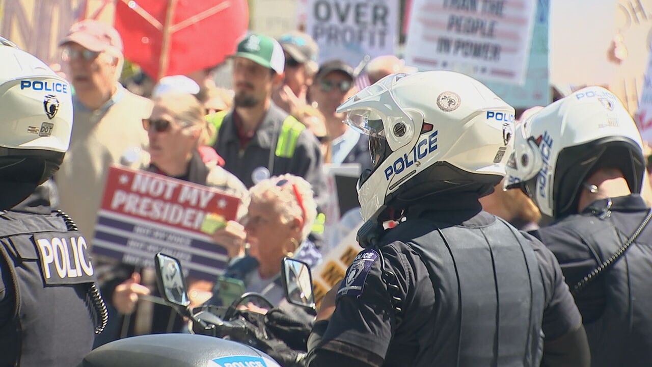 Roads close in Uptown for No Kings protest