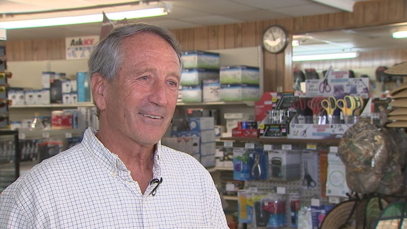 Mark Sanford returns to spotlight in SC senate race
