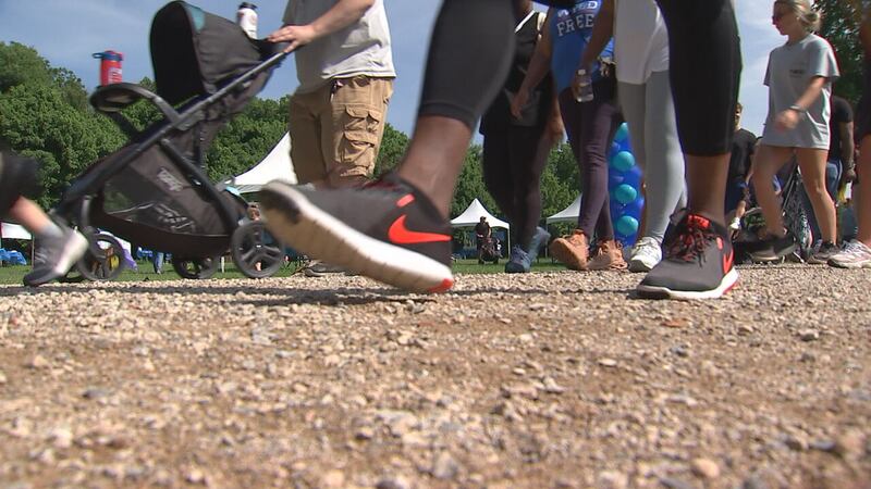 Walkers gather in Charlotte park to raise money, awareness for those affected by liver disease