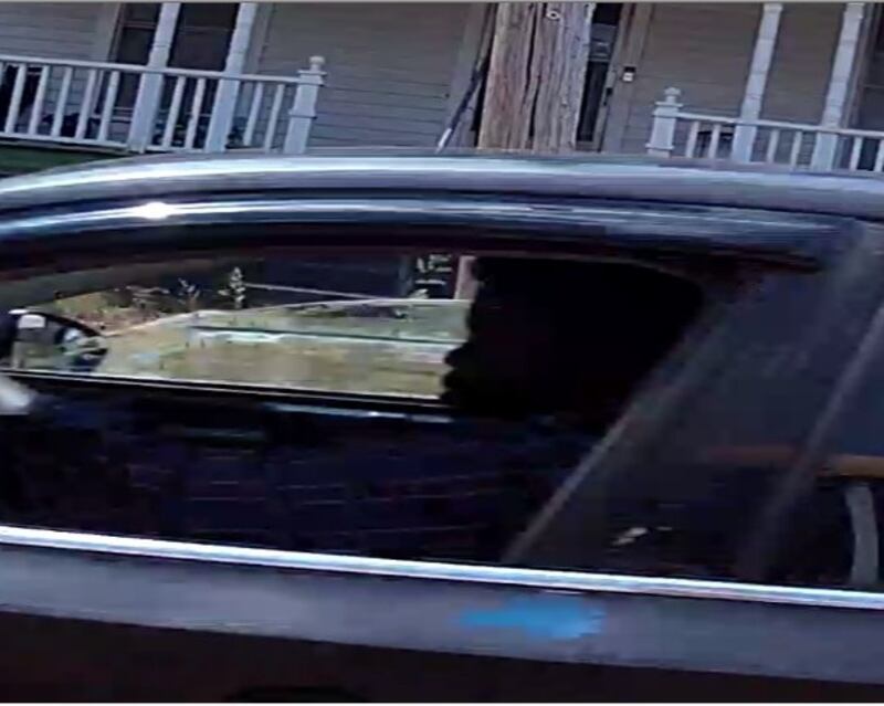 Statesville police request assistance identifying school bus stop arm violator