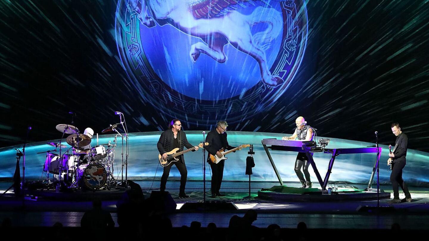 Rock & Roll Hall of Famer Steve Miller will perform at Circle K Speed Street.