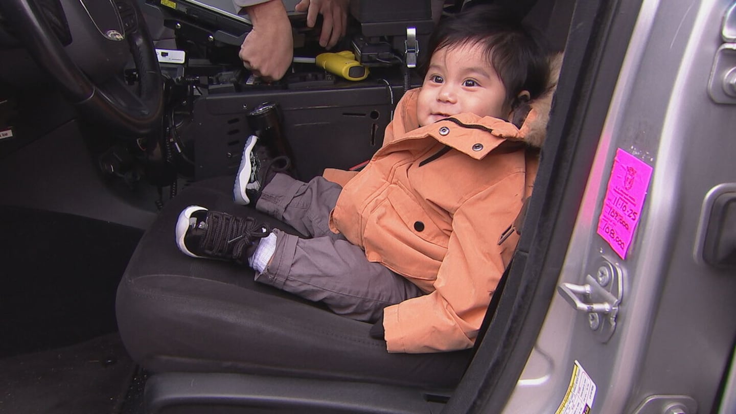 Malakai in Trooper Blake Thompson's cruiser