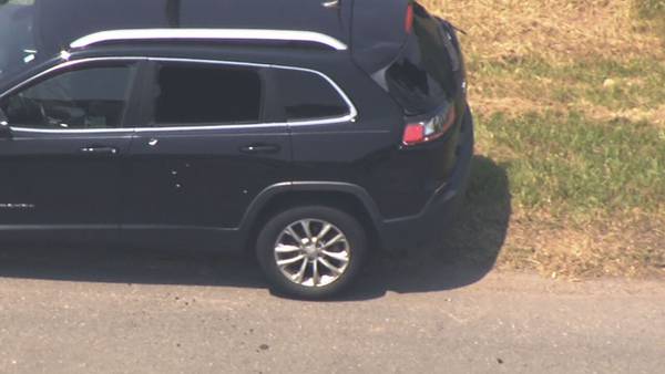 Police investigating shooting into Lyft SUV on I-85 in north Charlotte