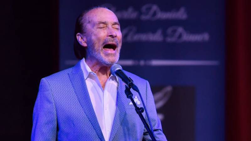Bailey Anderson knew Lee Greenwood's wife, but the singer's performance at her wedding was a surprise.