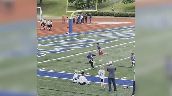 11-year-old living with Down syndrome scores his 1st touchdown on Mother’s Day