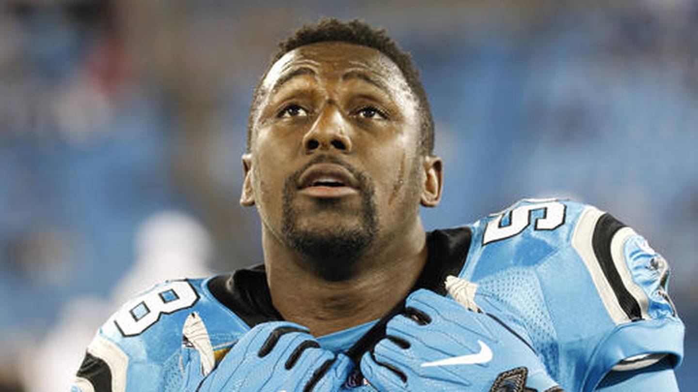 Thomas Davis to Sign 1-Day Contract to Retire with Panthers After